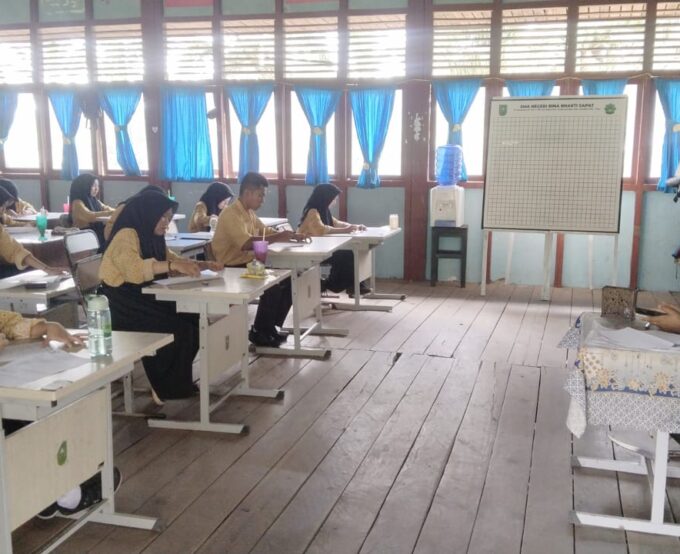 ASSESMEN SUMATIF AKHIR SEMESTER GENAP 2024 / 2025
